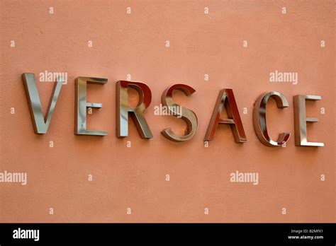 versace forte dei marmi